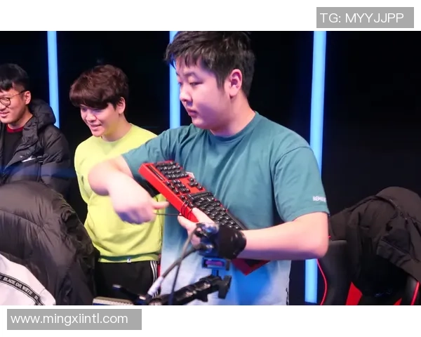 聚焦和平精英战术解析：JDG团队的胜利之道与策略探讨MBA