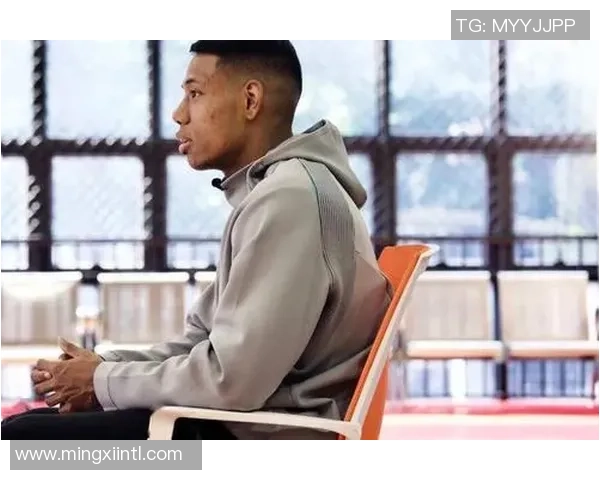 祝铭震的奋斗历程与未来展望:从青涩学子到行业领军人物的成长之路